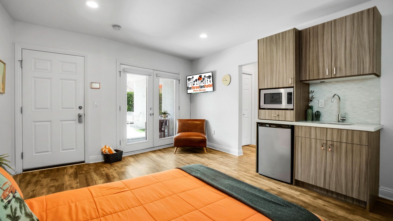 Photo of Bedroom in Tahquitz River Estates