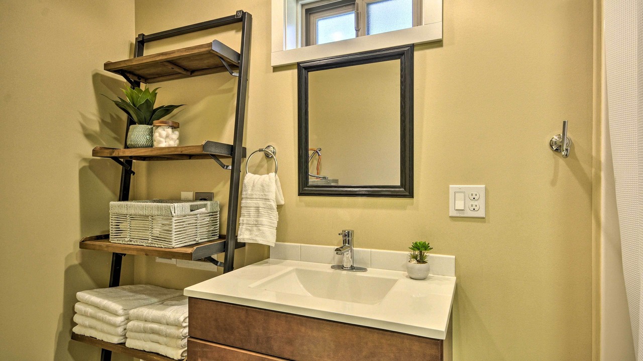 Photo of Bathroom in Carson