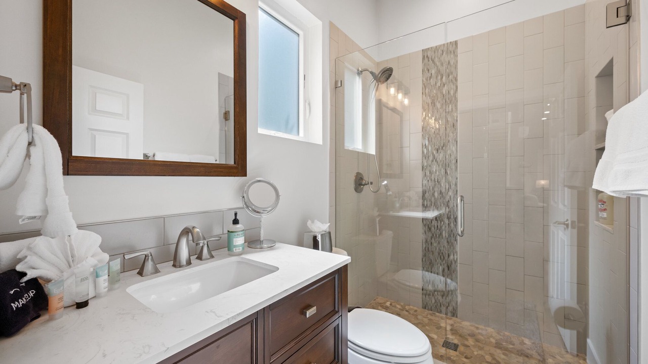 Photo of Bathroom in South Oceanside