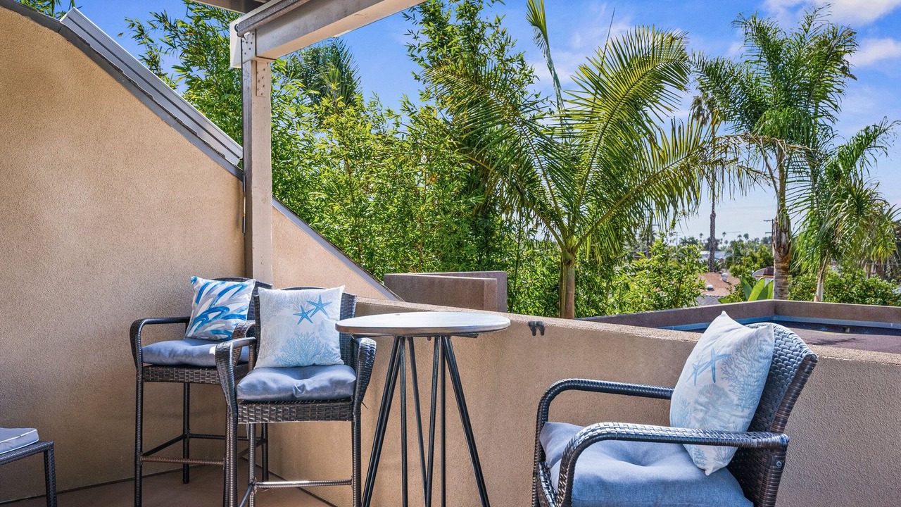 Photo of Patio Balcony in South Oceanside