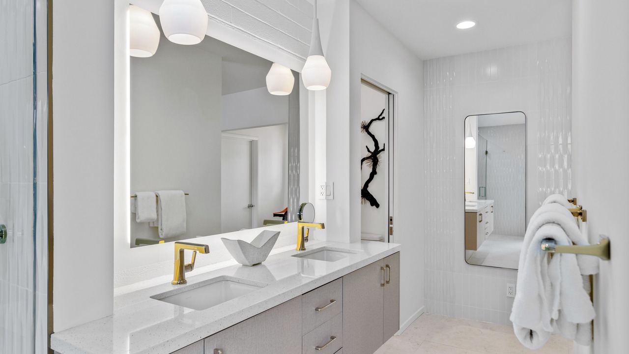 Photo of Bathroom in Twin Palms