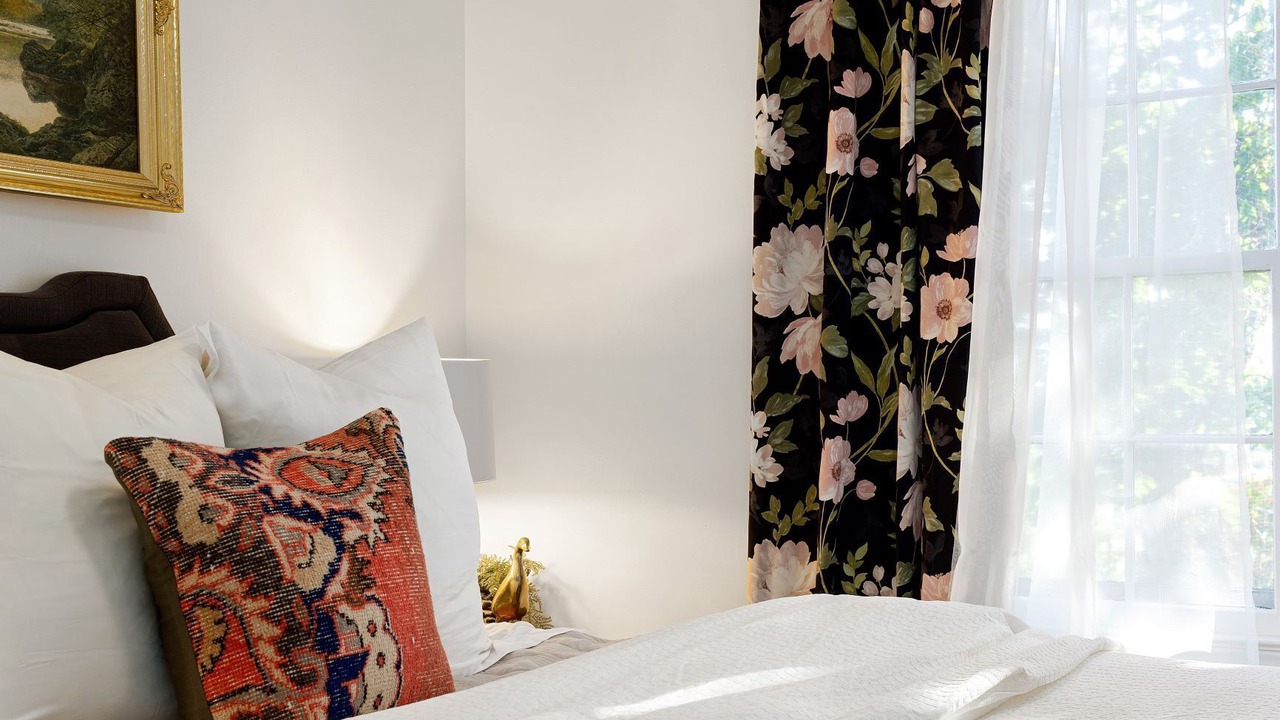 Photo of Bedroom in East Central