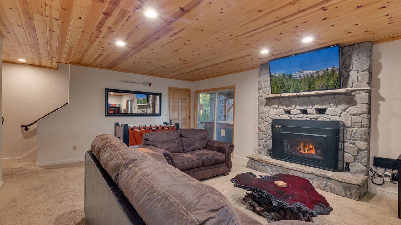 Photo of Livingroom in Tahoe Paradise
