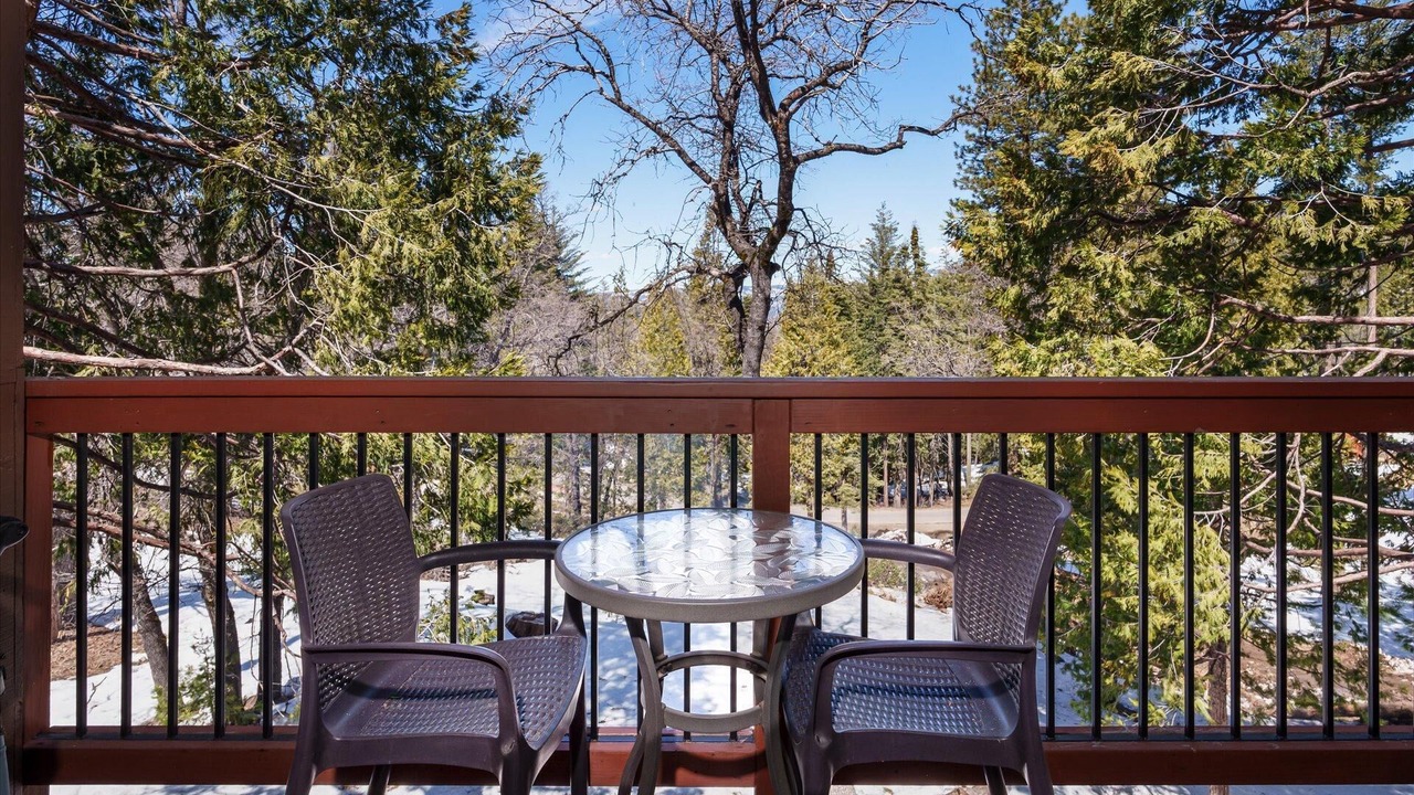 Photo of Outdoor in Yosemite West