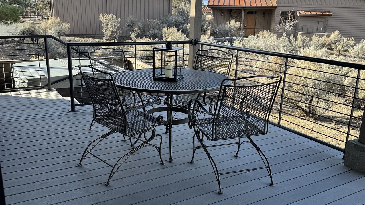 Photo of Outdoor in Powell Butte