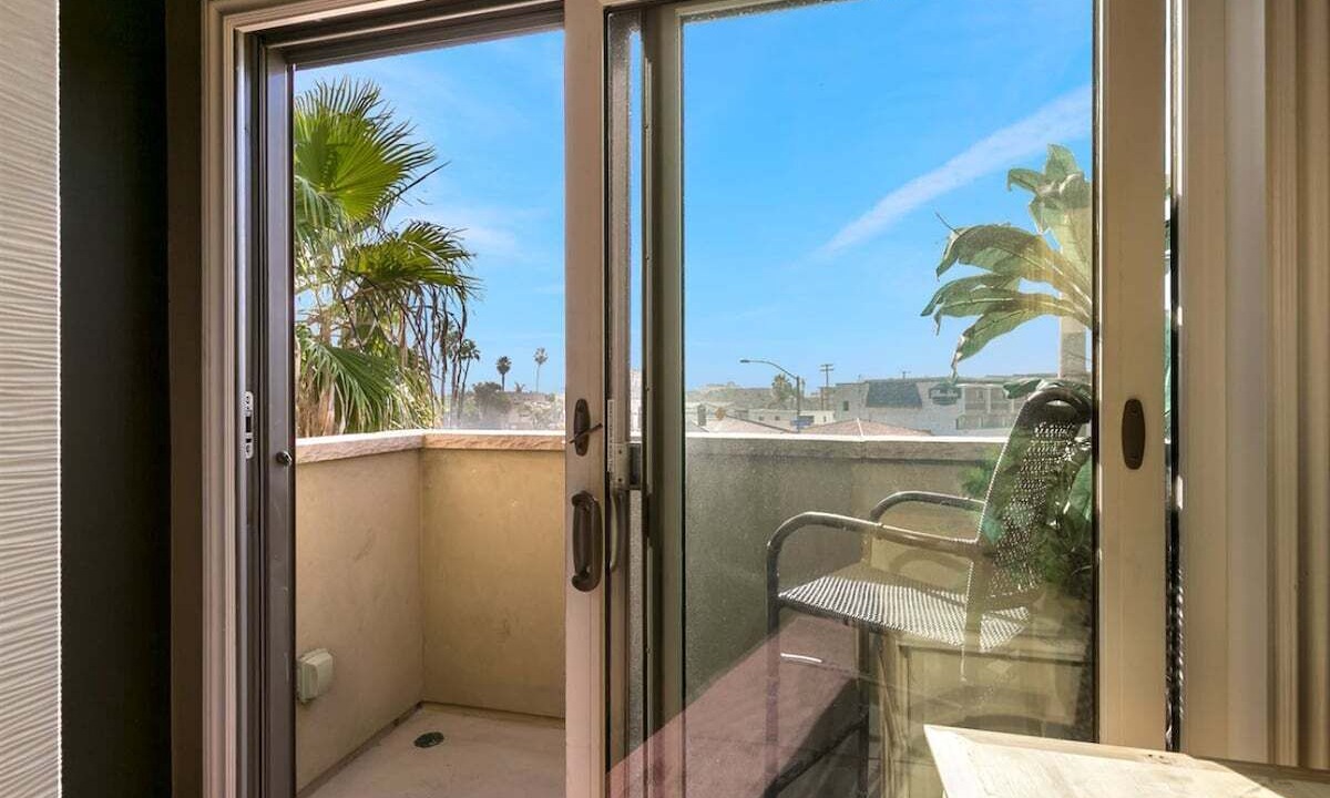 Photo of Patio Balcony in Crown Point