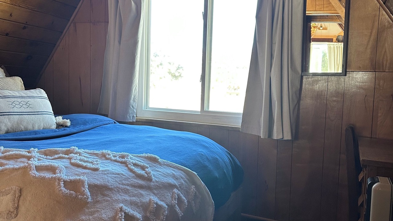 Photo of Bedroom in Big Bear City