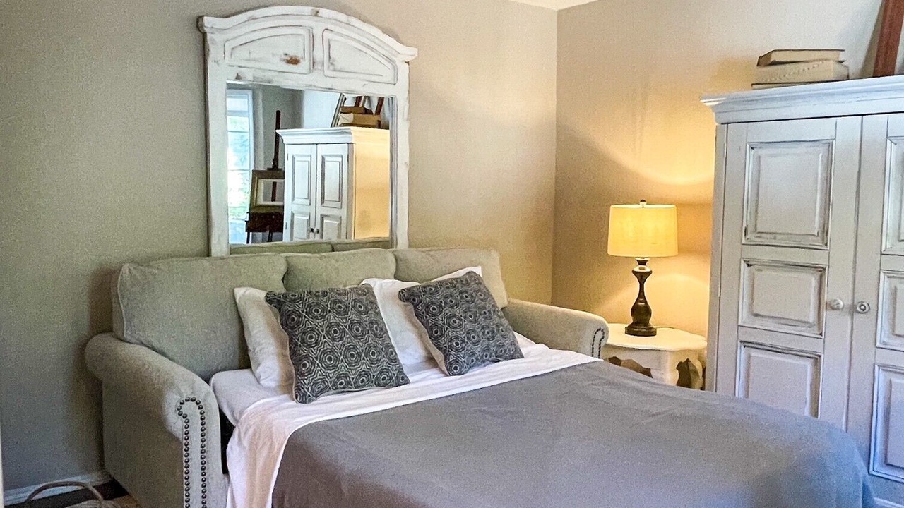 Photo of Bedroom in Shadow Mountain