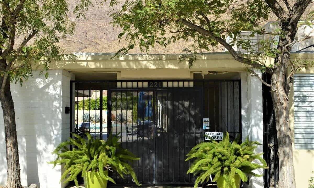 Photo of Outdoor in Historic Tennis Club