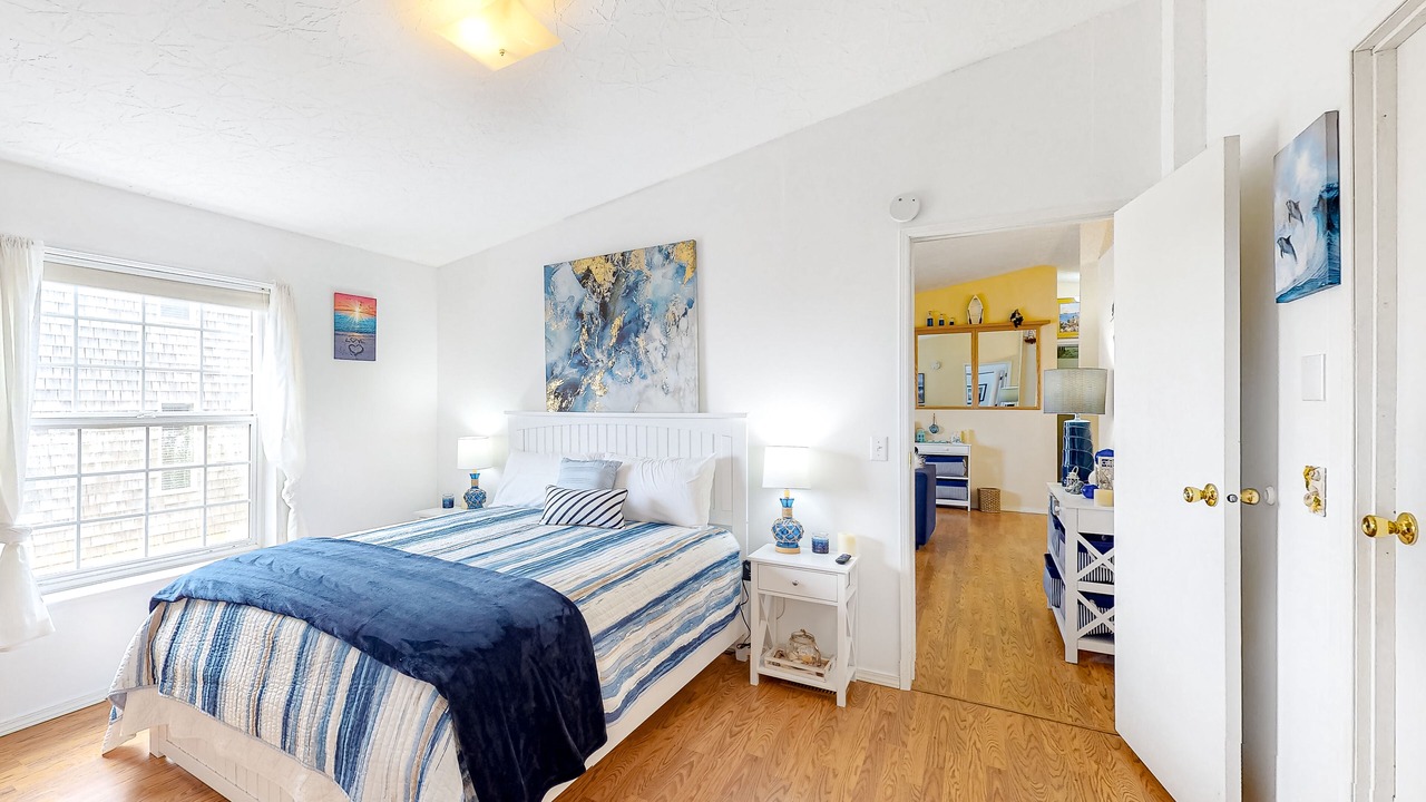 Photo of Bedroom in Nelscott