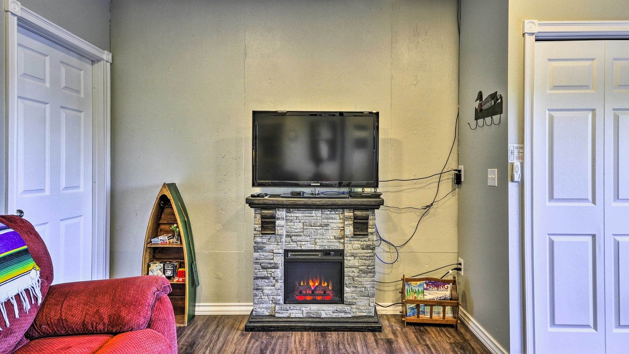 Photo of Bedroom in Pine Hollow