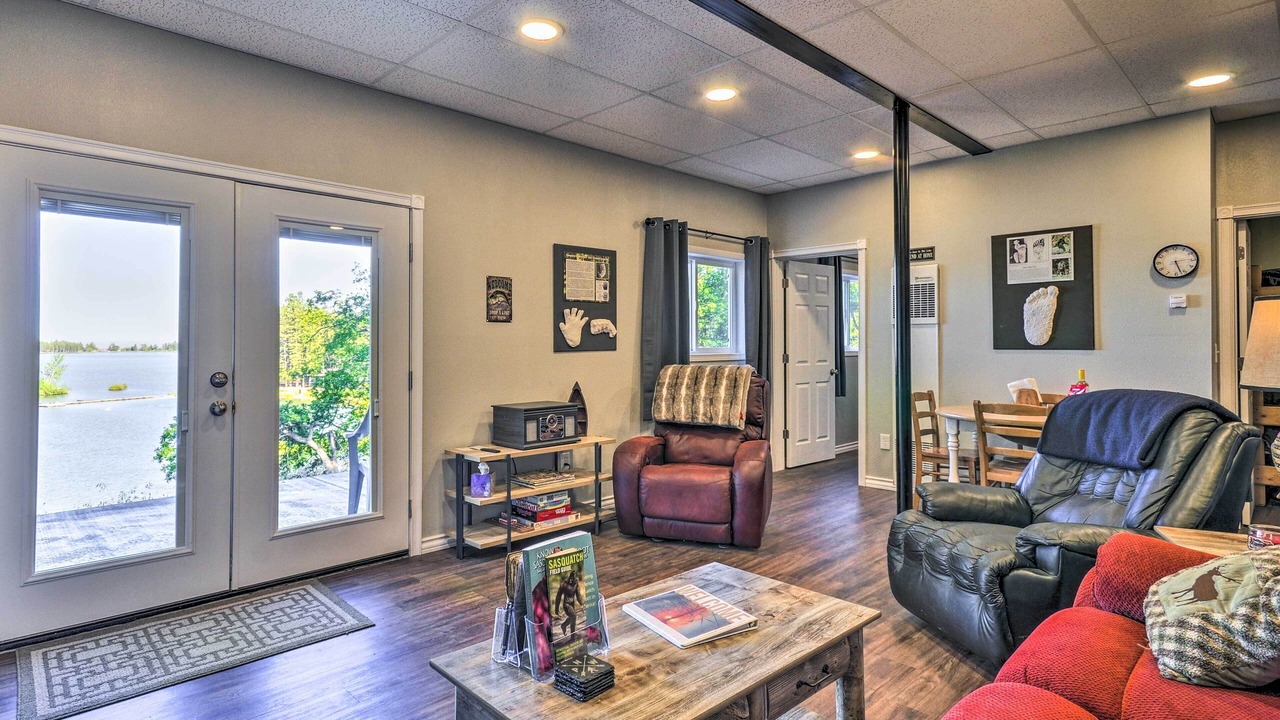 Photo of Bedroom in Pine Hollow