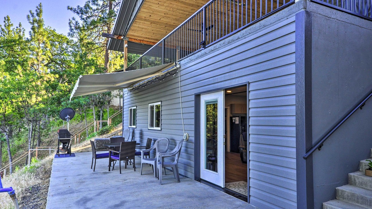 Photo of Outdoor in Pine Hollow