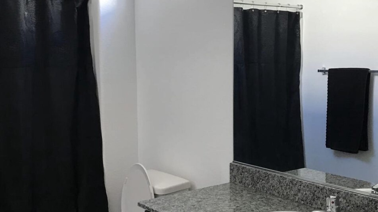 Photo of Bathroom in North Las Vegas