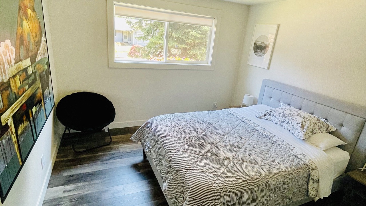 Photo of Bedroom in Evergreen