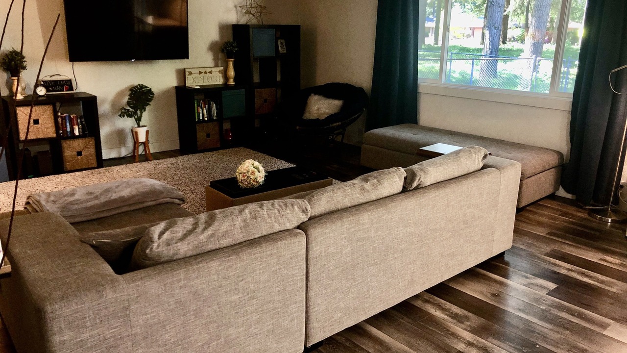 Photo of Livingroom in Evergreen