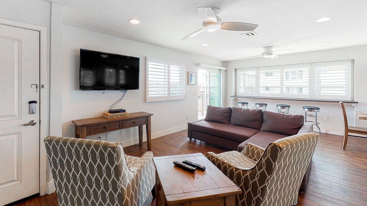 Photo of Livingroom in South Oceanside