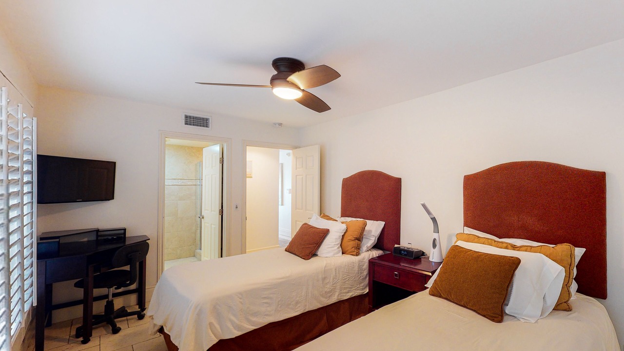 Photo of Bedroom in South Oceanside