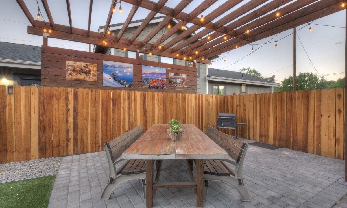 Photo of Outdoor in West University