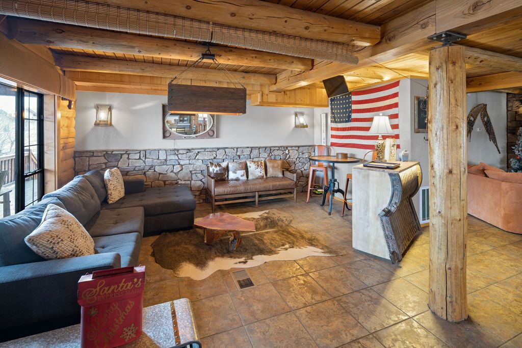 Photo of Livingroom in Fort Valley