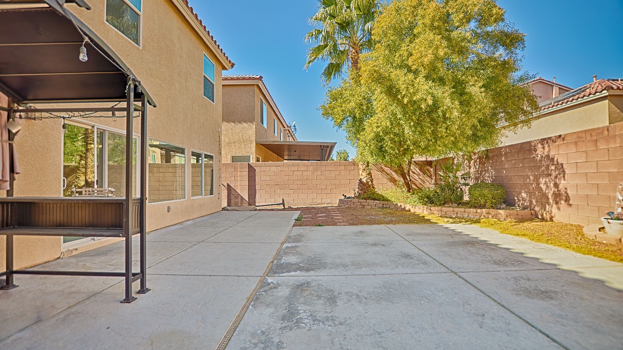 Photo of Patio Balcony in Enterprise