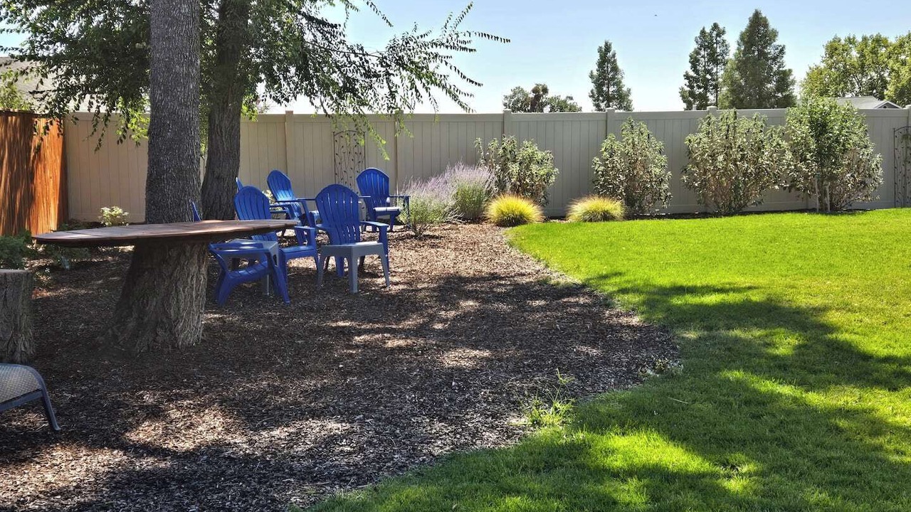 Photo of Outdoor in Eagle Point