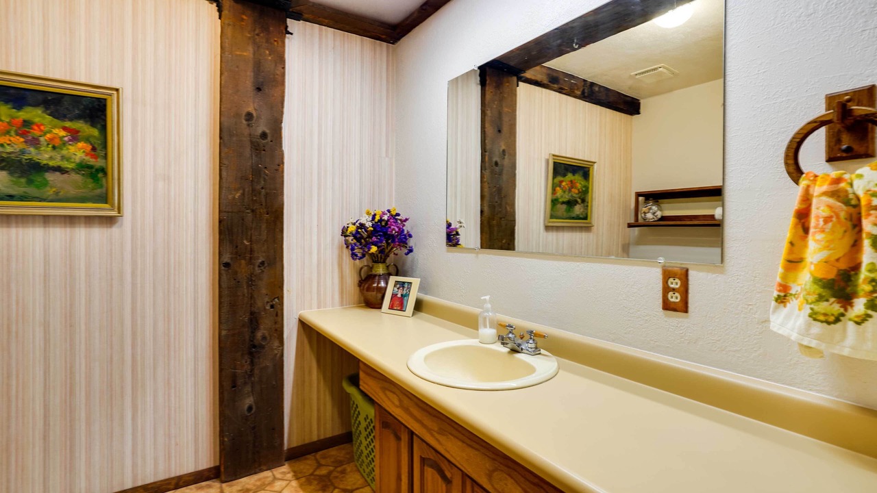 Photo of Bathroom in Murphy