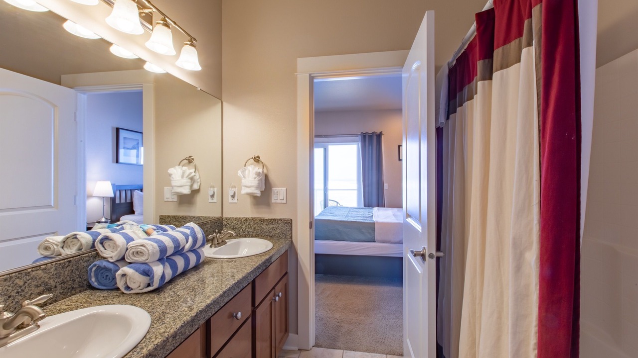 Photo of Bathroom in Rockaway Beach