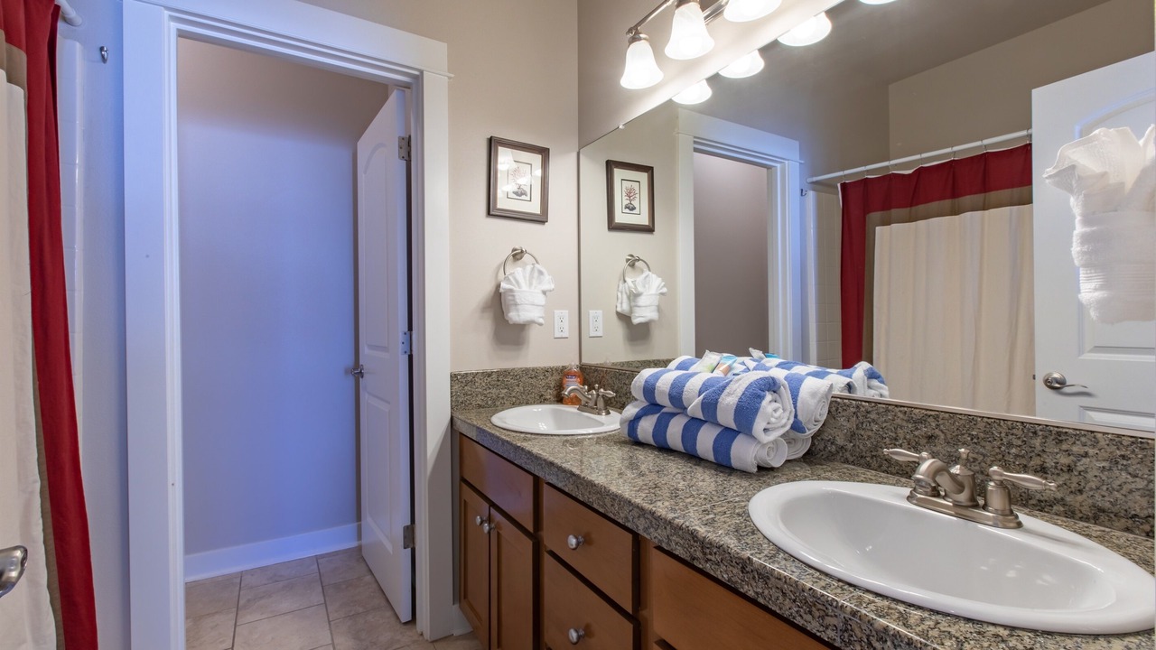 Photo of Bathroom in Rockaway Beach