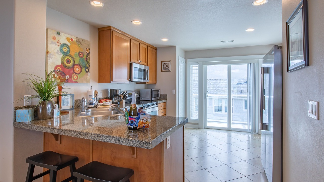 Photo of Kitchen in Rockaway Beach