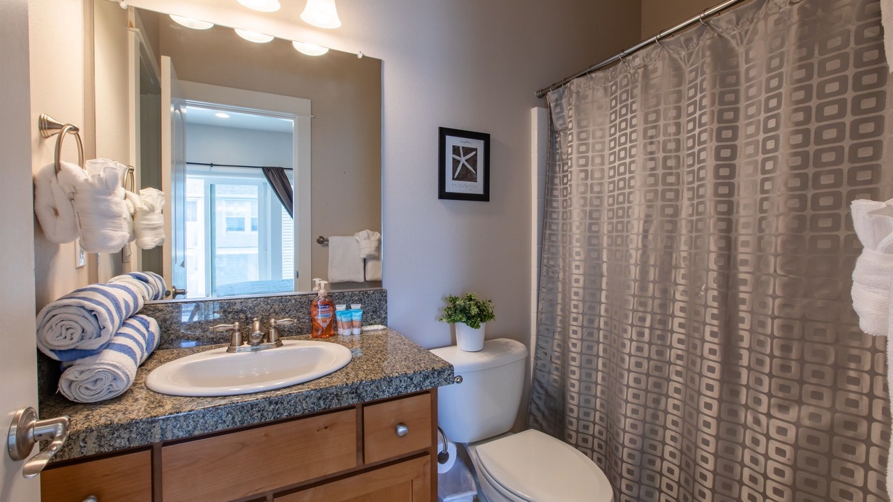 Photo of Bathroom in Rockaway Beach