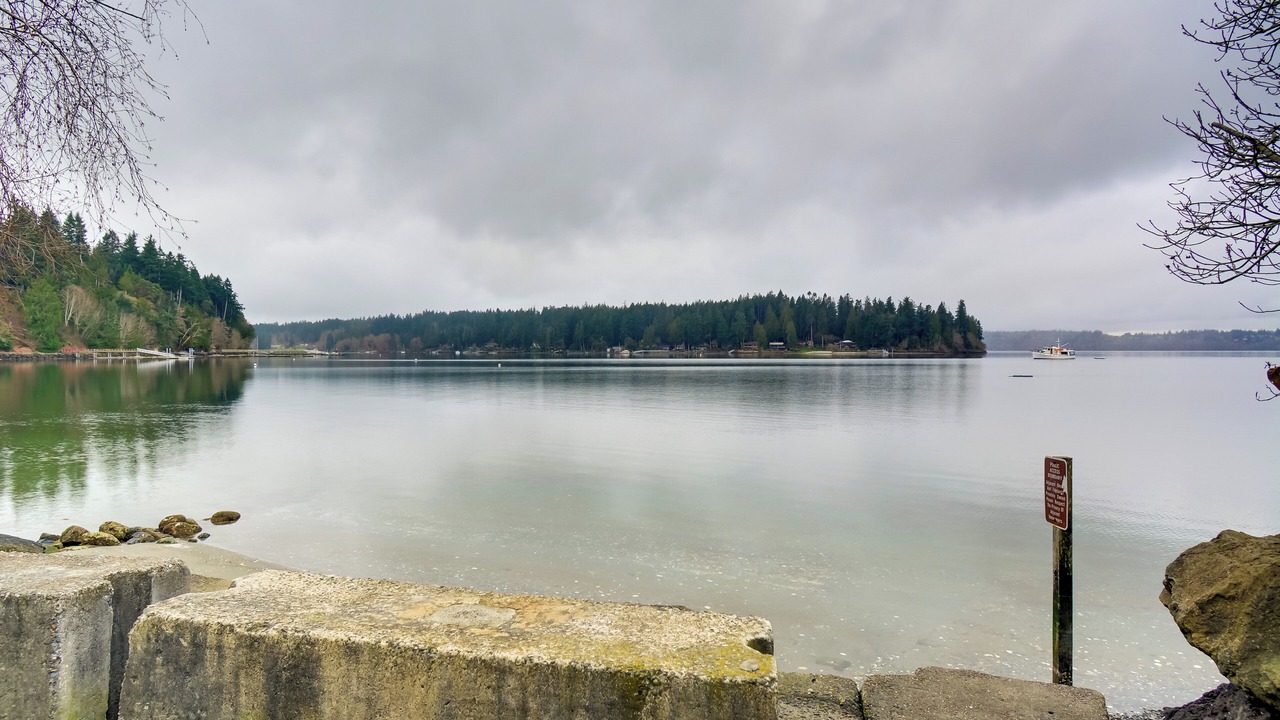 Photo of Others in Rollingbay
