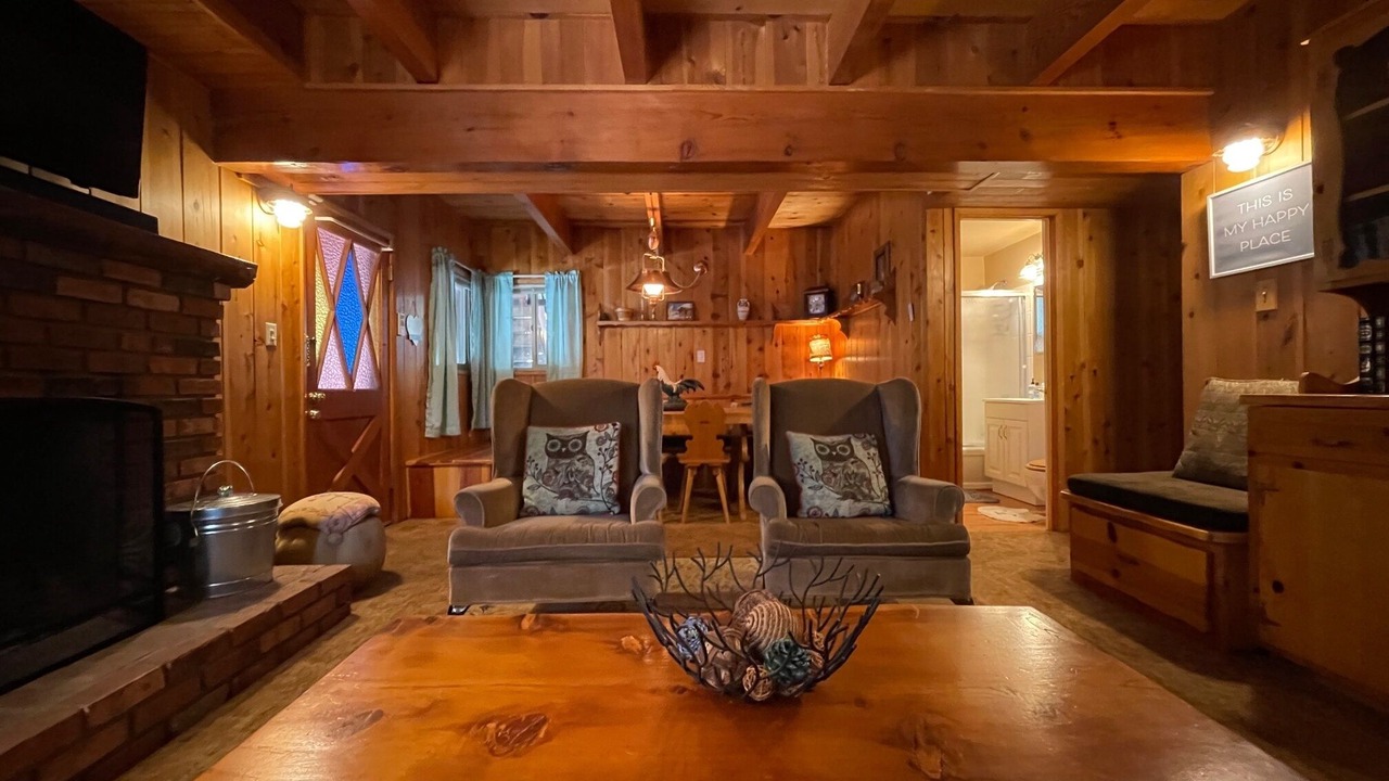 Photo of Livingroom in Running Springs