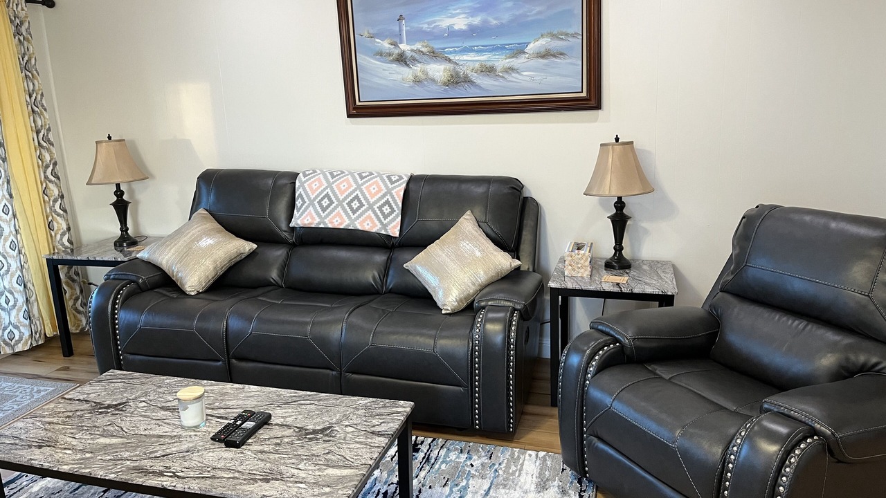 Photo of Livingroom in Townsite