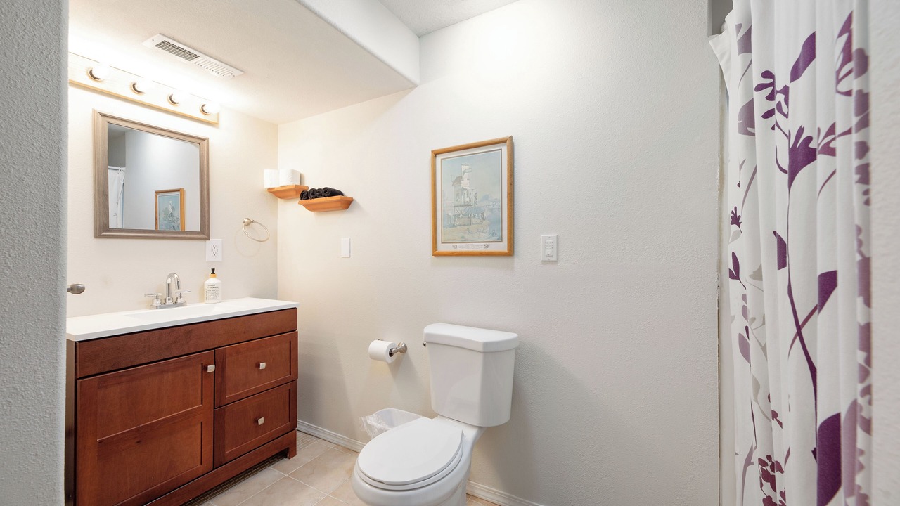 Photo of Bathroom in Rhododendron