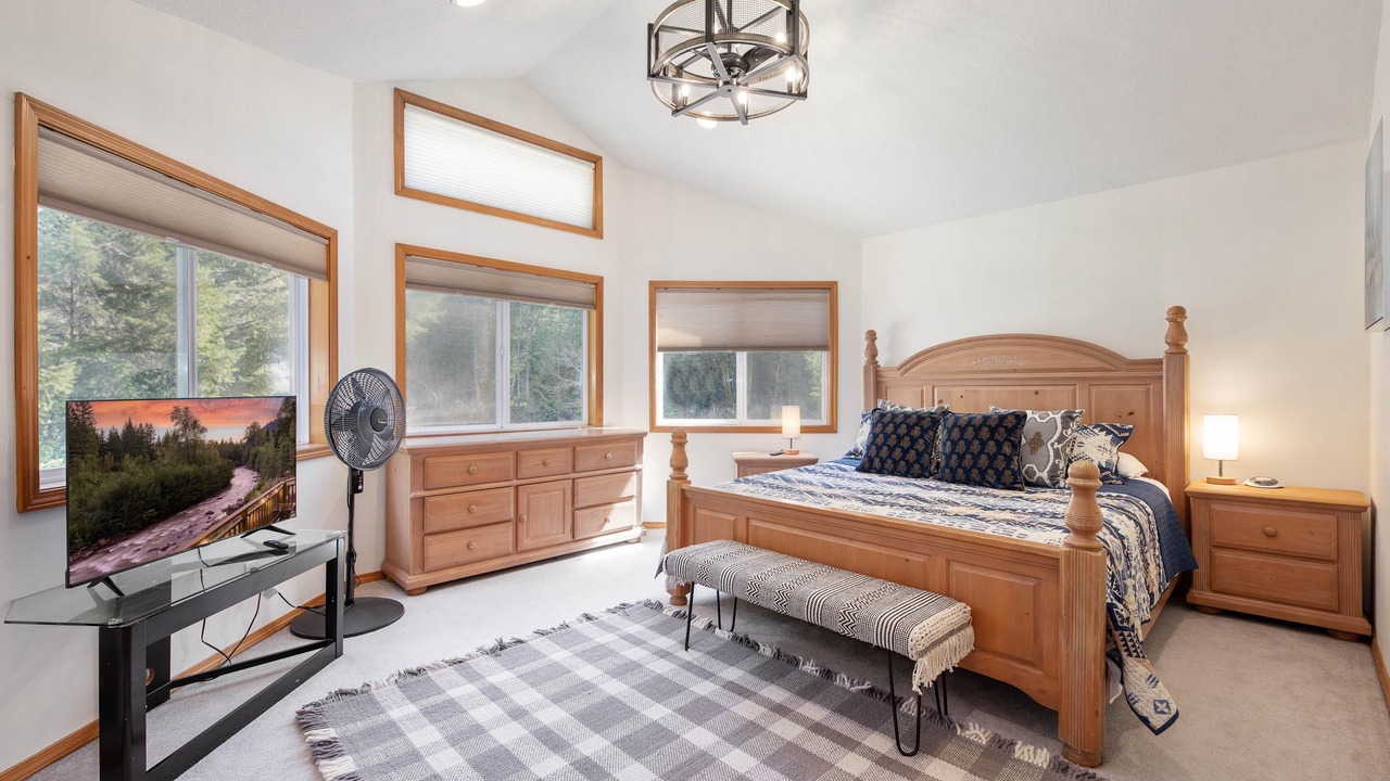Photo of Bedroom in Rhododendron