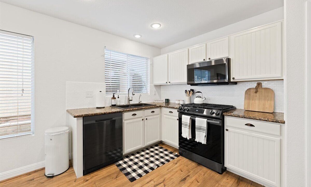Photo of Kitchen in Centennial Hills