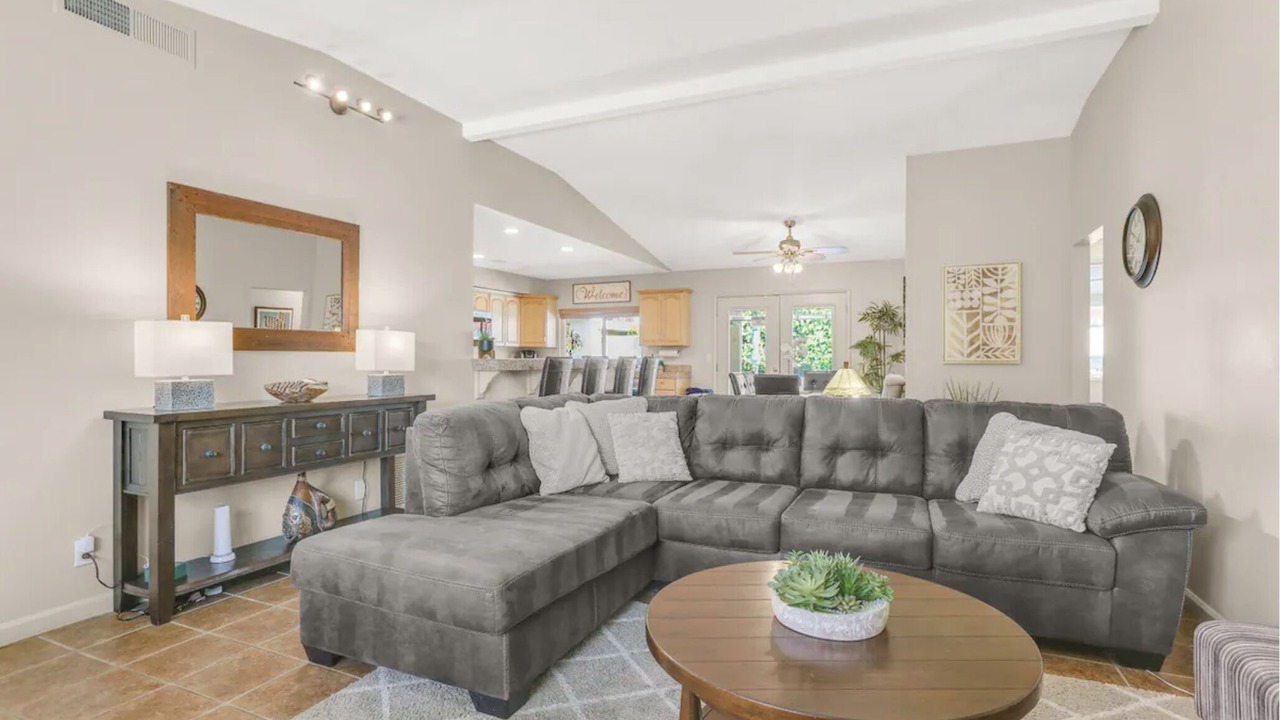 Photo of Livingroom in Sunrise Vista Chino