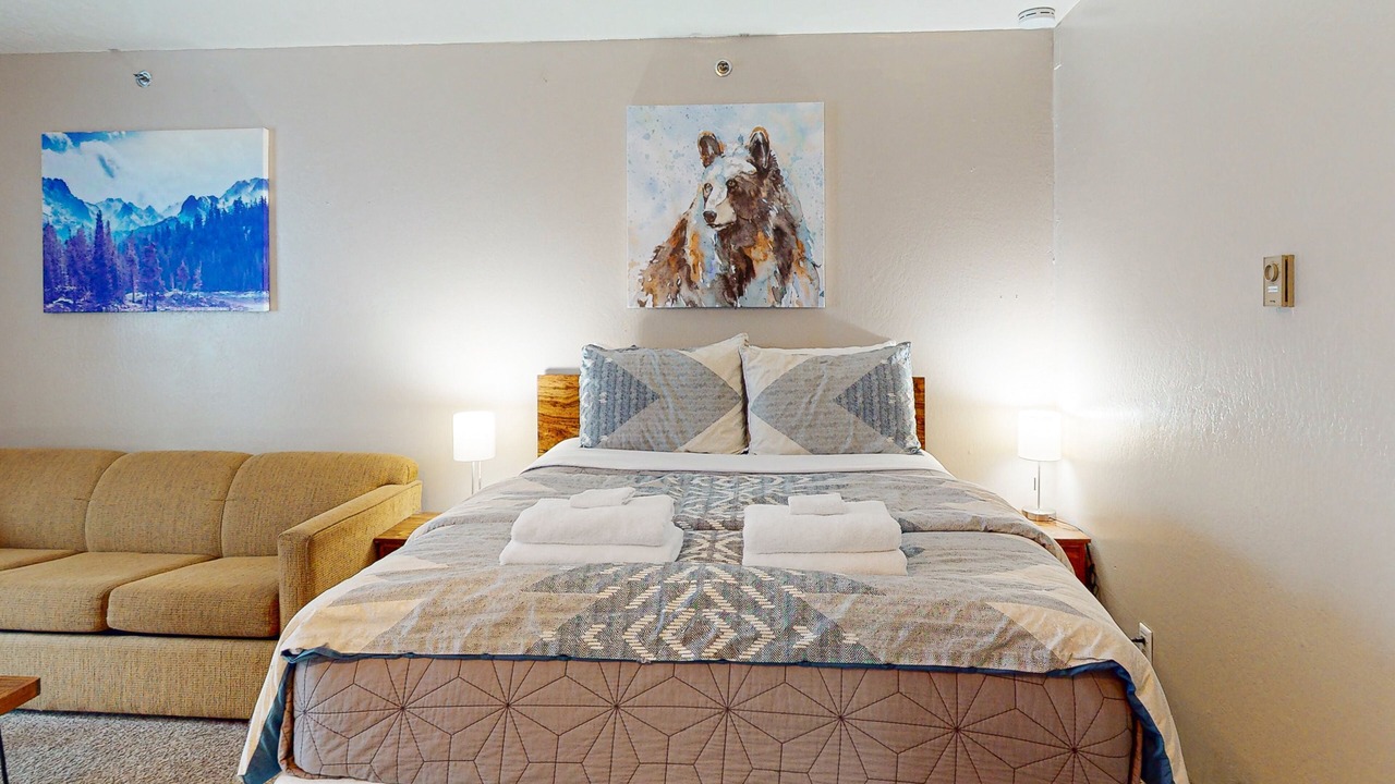 Photo of Bedroom in Yosemite National Park