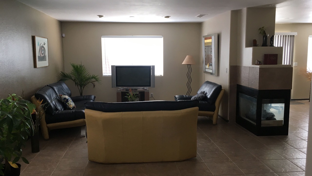 Photo of Livingroom in Centennial Hills