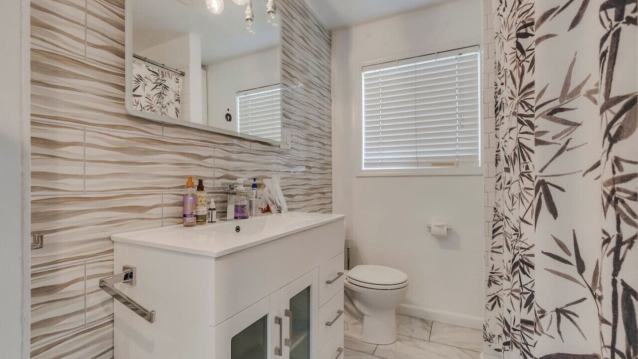 Photo of Bathroom in Chico