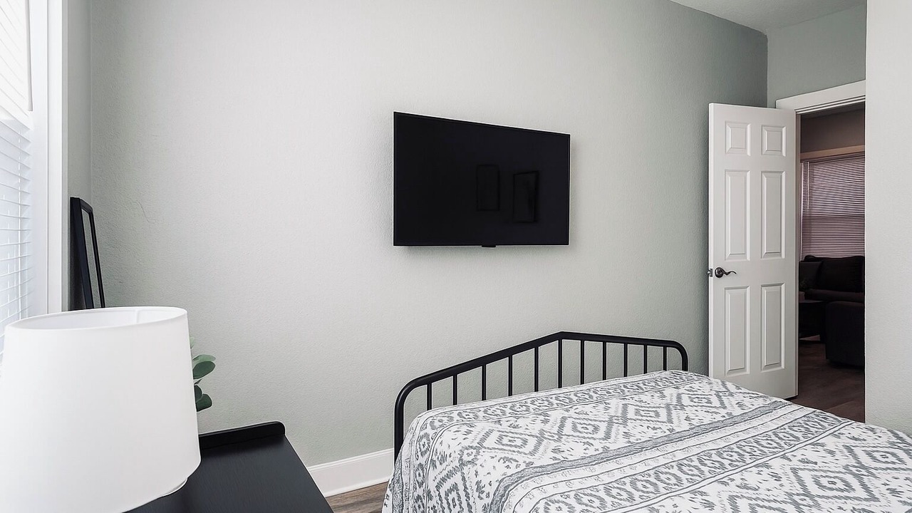 Photo of Bedroom in Keizer