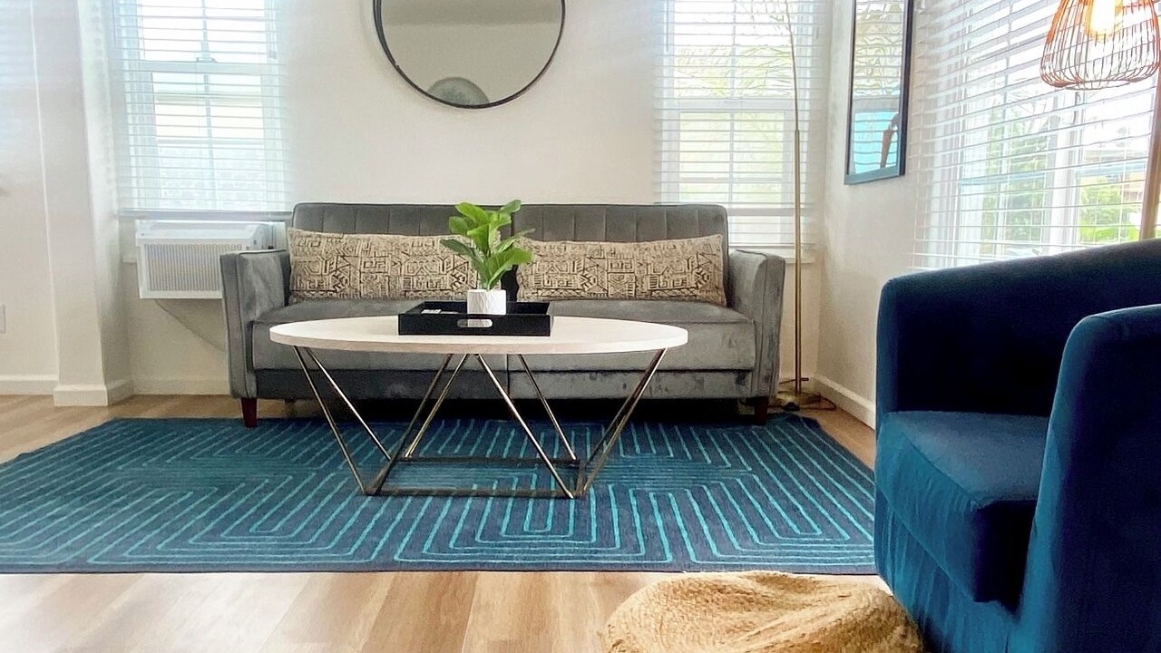 Photo of Livingroom in Crown Point