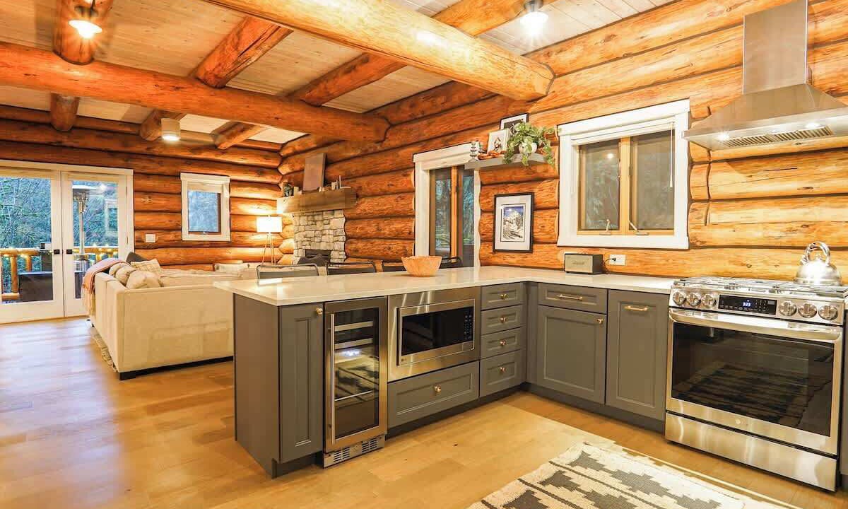 Photo of Kitchen in Glacier