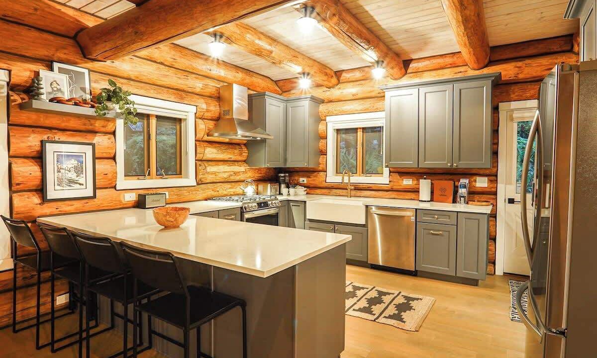 Photo of Kitchen in Glacier