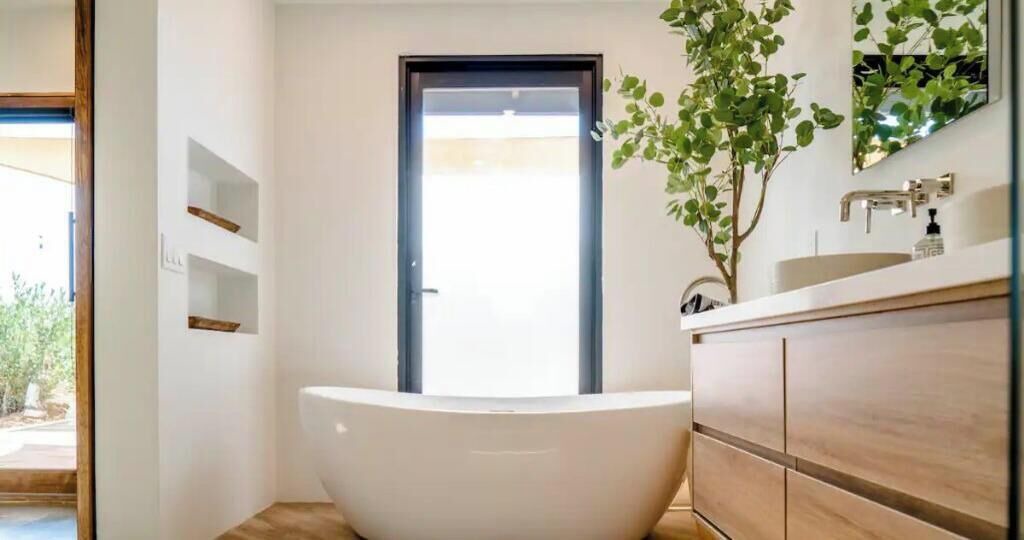 Photo of Bathroom in Landers