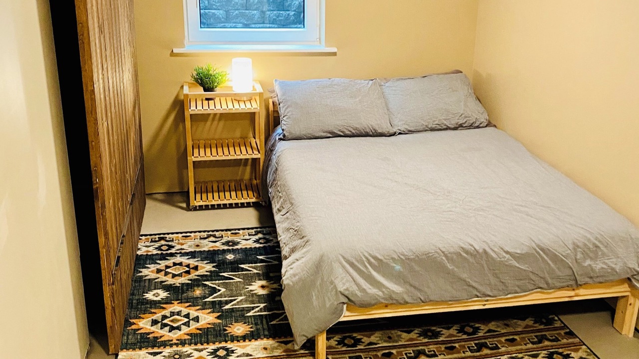 Photo of Bedroom in Alberta Arts District