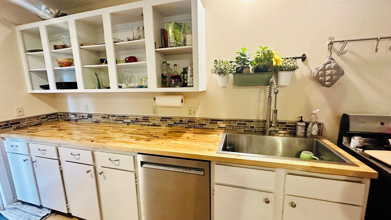 Photo of Kitchen in Alberta Arts District