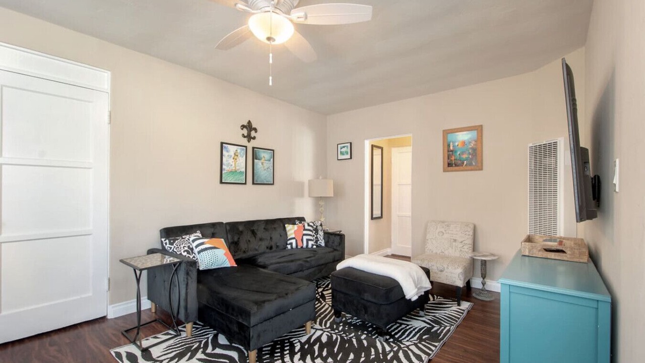 Photo of Livingroom in Mission Beach