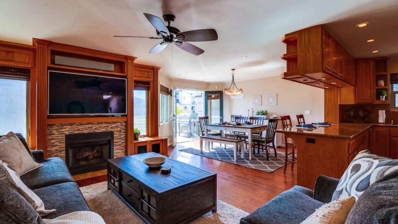 Photo of Livingroom in South Mission Beach